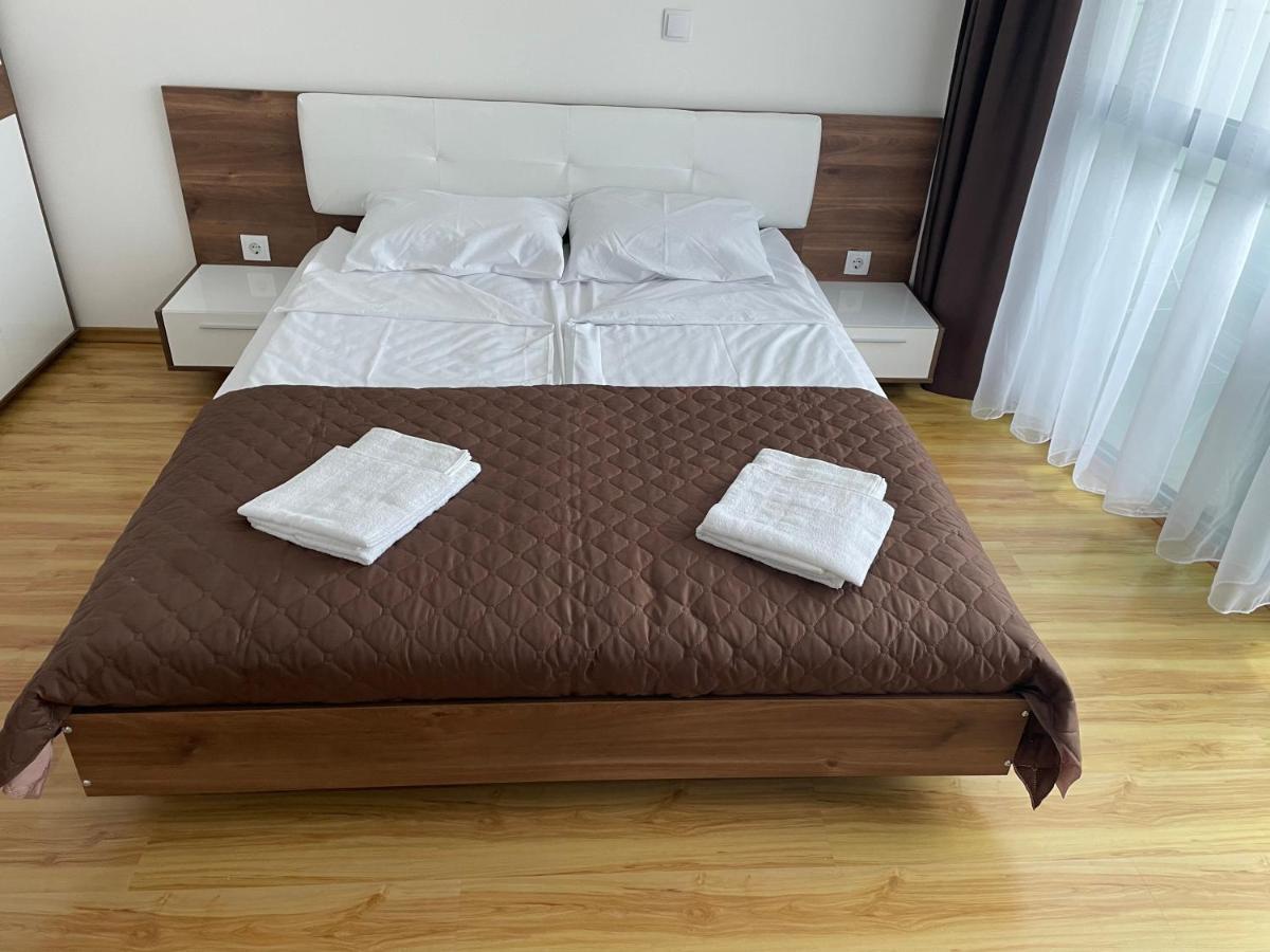 Spacious And Cozy Apartment In Complex Del Sol Primorsko Esterno foto