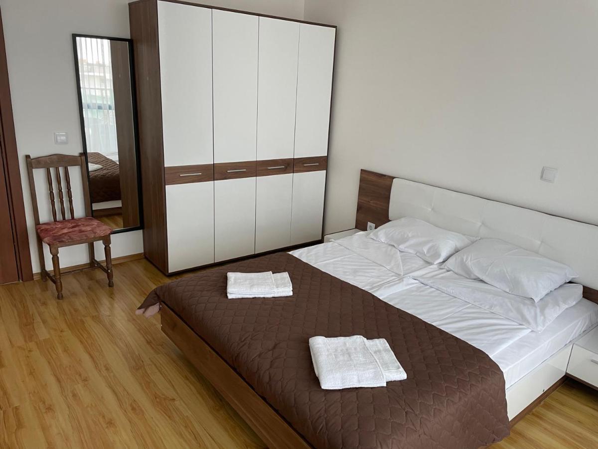 Spacious And Cozy Apartment In Complex Del Sol Primorsko Esterno foto